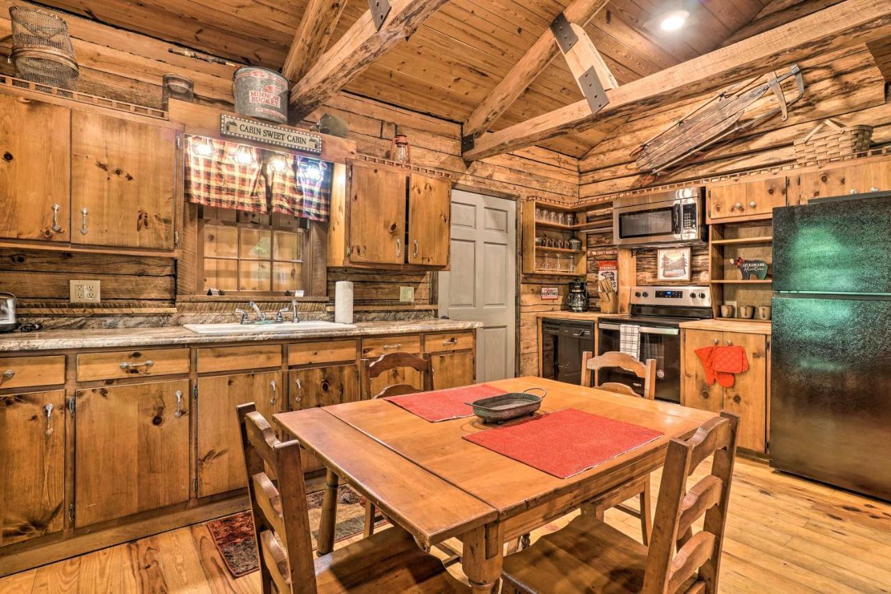 North Georgia Mtn Escape With Hot Tub And Games! Villa Sautee Nacoochee Eksteriør bilde