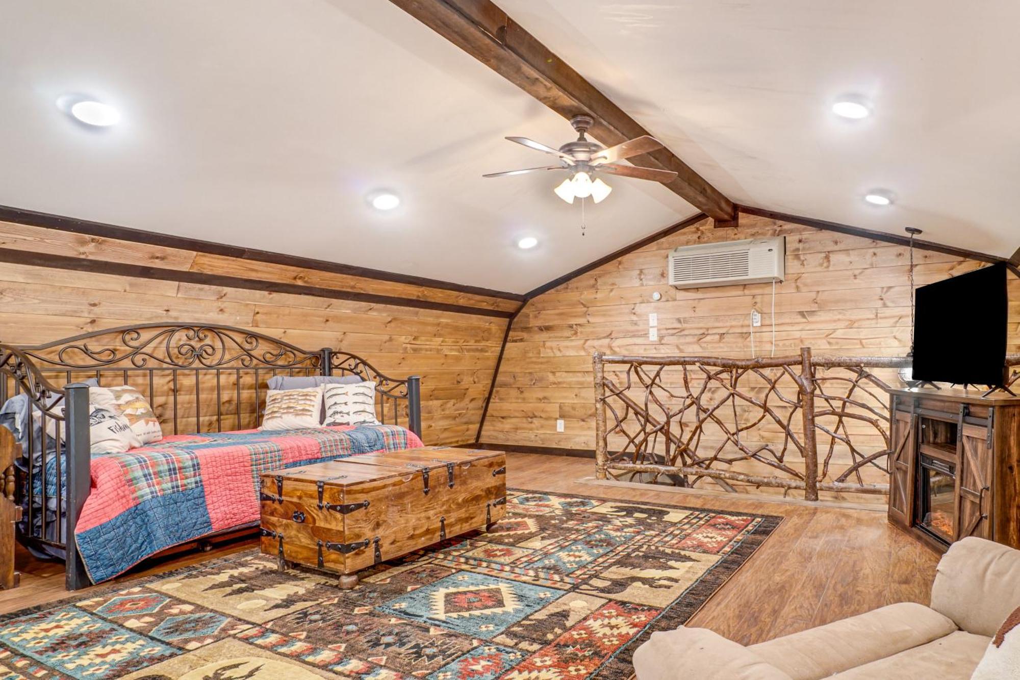 North Georgia Mtn Escape With Hot Tub And Games! Villa Sautee Nacoochee Eksteriør bilde