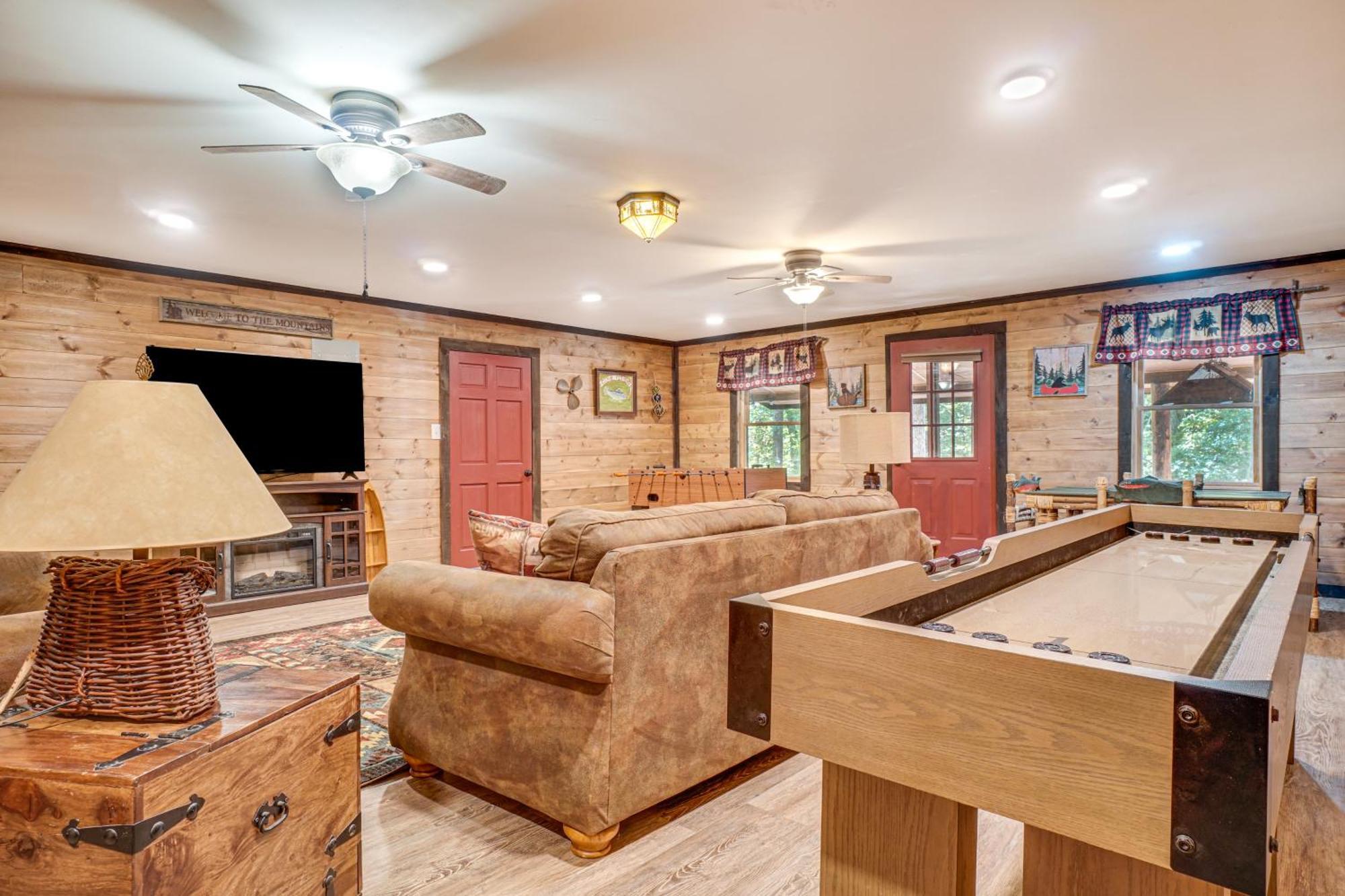 North Georgia Mtn Escape With Hot Tub And Games! Villa Sautee Nacoochee Eksteriør bilde